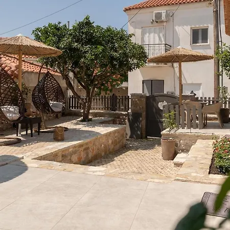 아파트 Petra No1 메토니