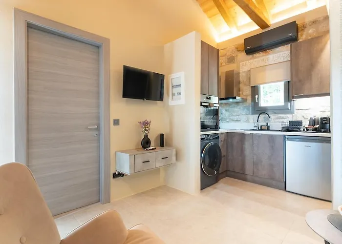 Petra No1 아파트 *