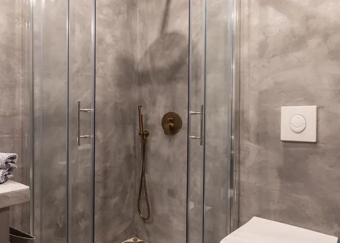 아파트 Petra No1 *