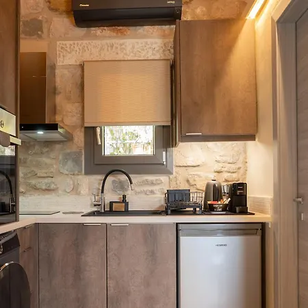 Petra No1 * Метони