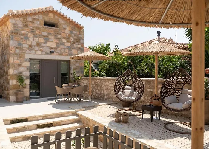 Petra No1 Methoni (Messenia)